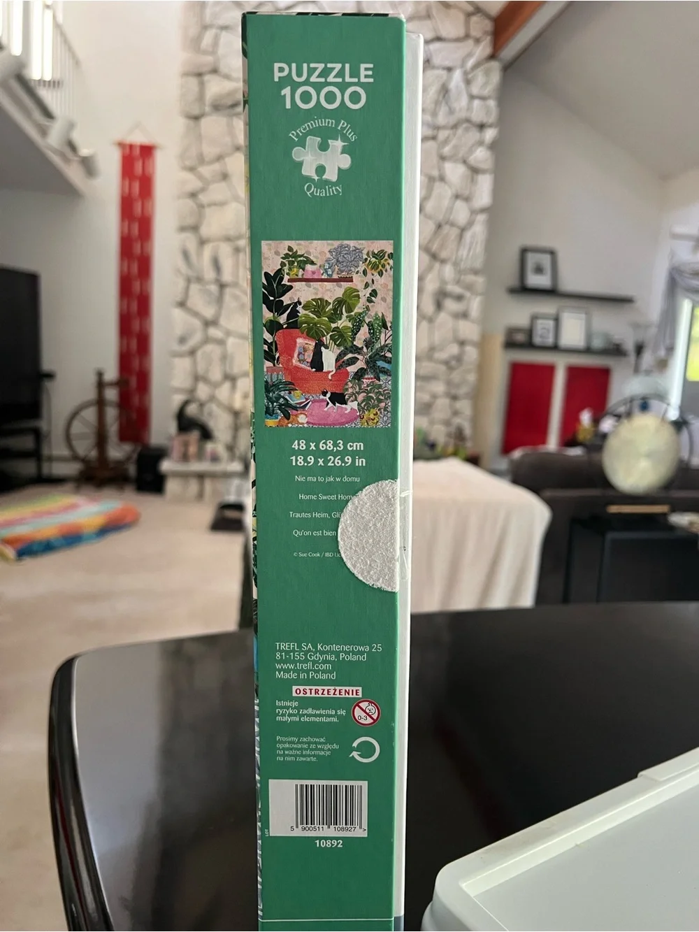 Puzzle — Pink and Green Botanical Cat Scene